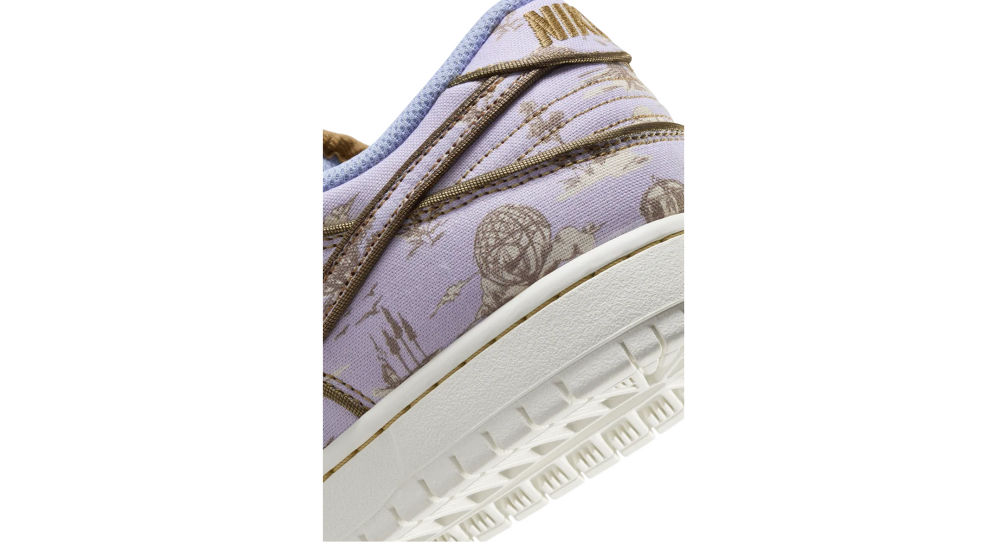 Nike SB Dunk Low 'City of Style'