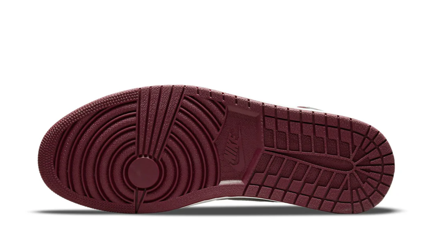 Nike Air Jordan 1 Retro High OG 'Bordeaux'