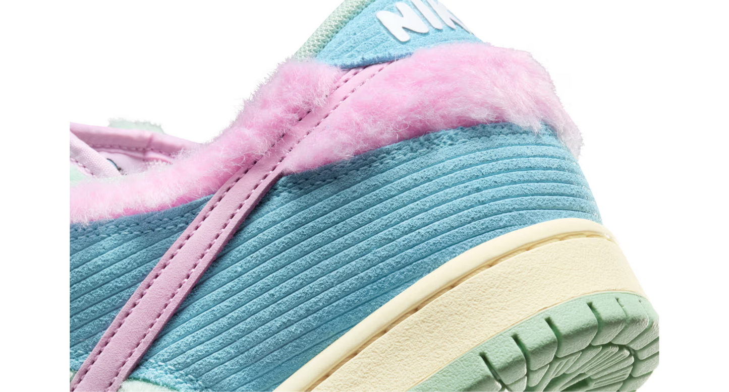 Nike SB Dunk Low 'Verdy Visty'