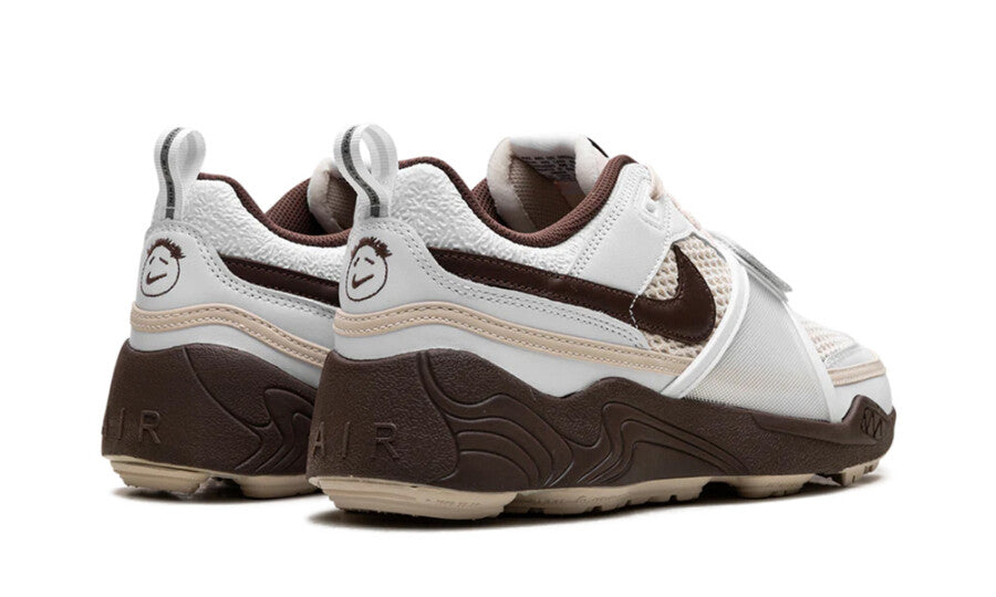 Nike Zoom Field Jaxx Travis Scott 'Light Chocolate'