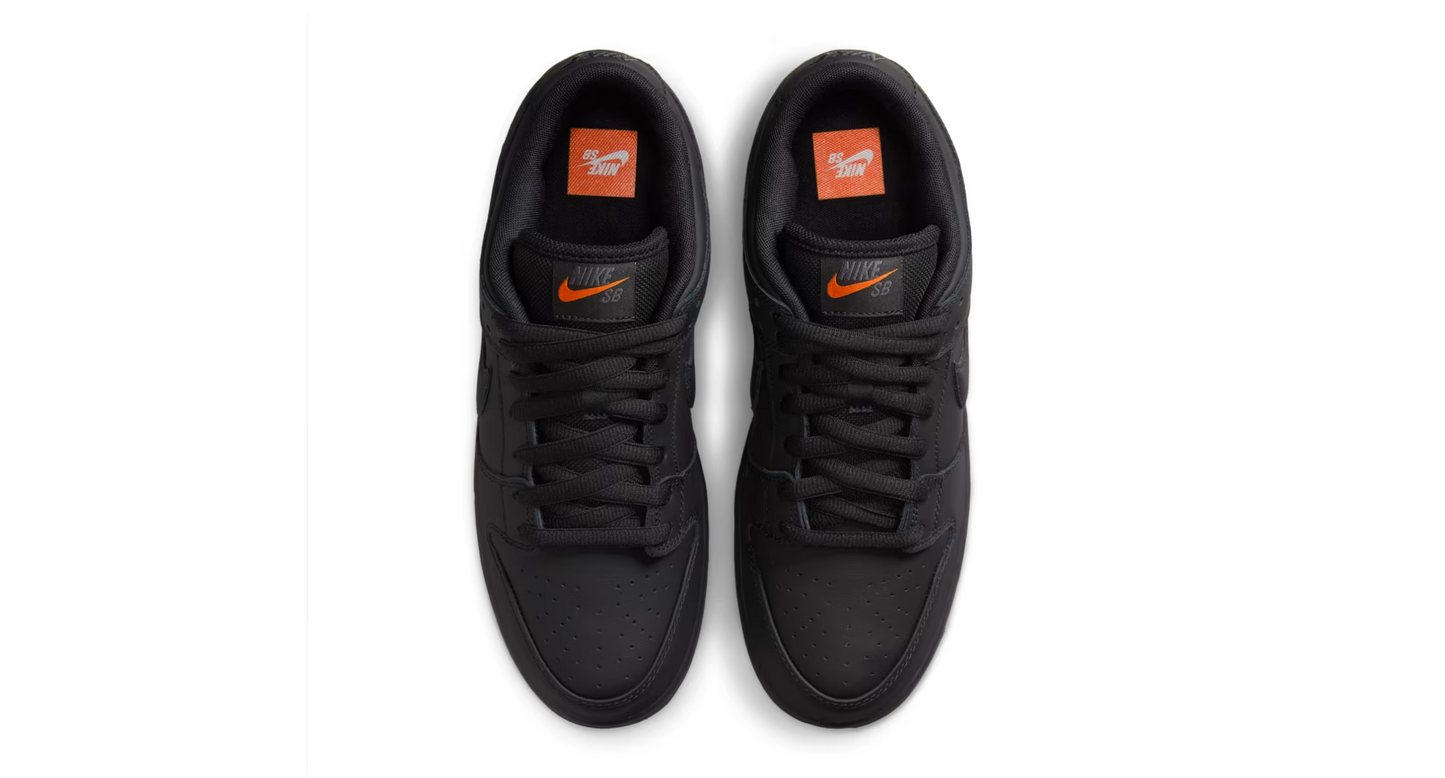 Nike SB Dunk Low Pro 'Triple Black'